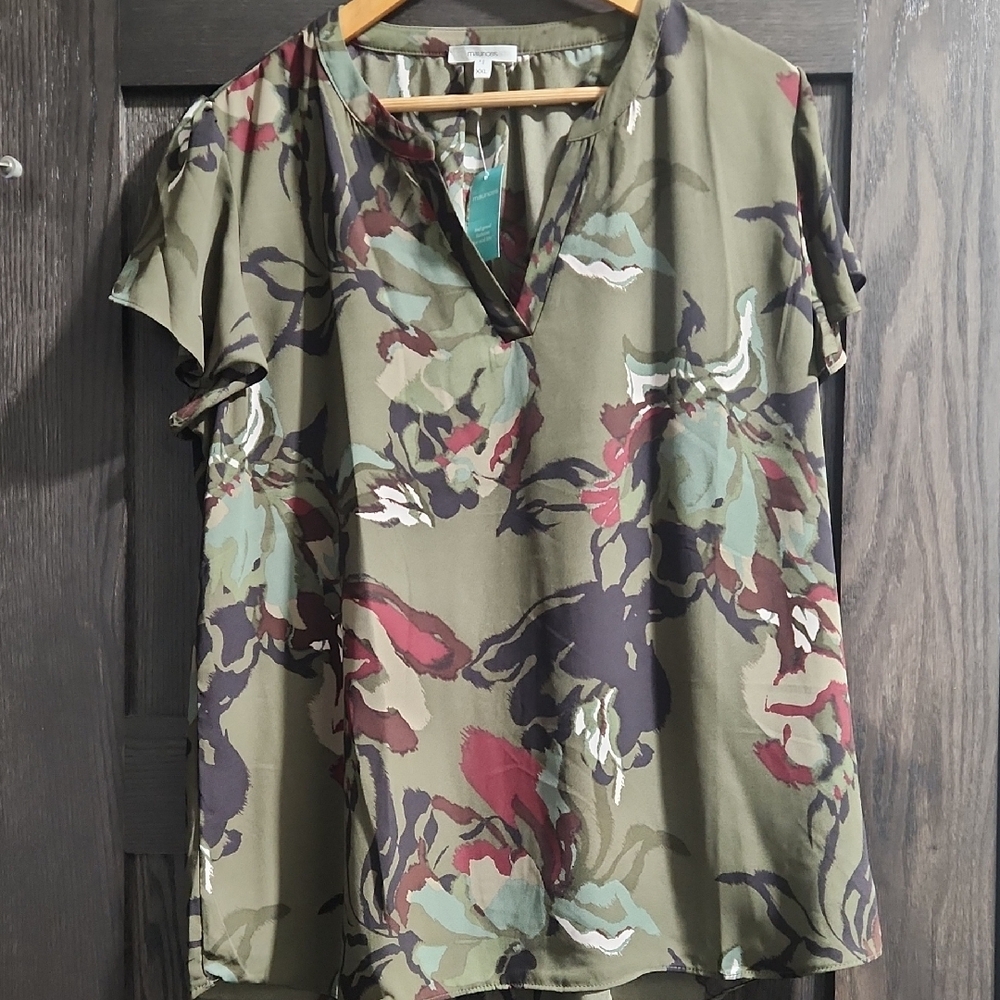 NWT! Floral Green Blouse